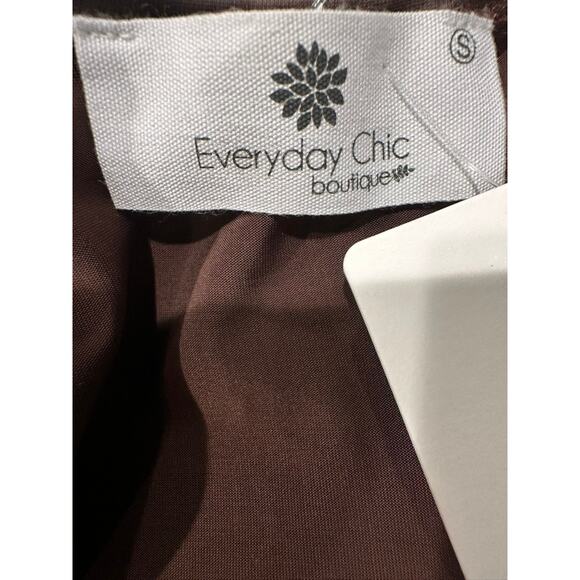 Everyday Chic Boutique – Brown Faux Leather Bodysuit – Size Small - Picture 2 of 4